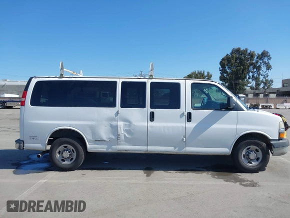 2013 Chevrolet Express Passenger LT with VIN 1GAZG1FG6D1143671, listed as a IAAI auction lot 41778148 with 196,175 mi miles and . Bid and sale history available at DreamBid. Image 13.