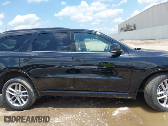 2023 Dodge Durango GT z VIN 1C4RDJDG0PC597135, wystawiony jako IAAI lot #42376422 z przebiegiem Nie podano mil oraz . Historia ofert i sprzedaży dostępna na DreamBid. Obrazek 13.