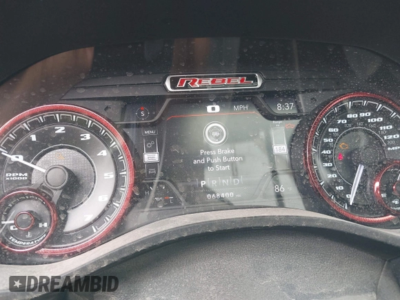 2019 Ram 1500 Rebel z VIN 1C6SRFLT5KN923837, wystawiony jako IAAI lot #41961921 z przebiegiem 68 400 mil mil oraz . Historia ofert i sprzedaży dostępna na DreamBid. Obrazek 7.