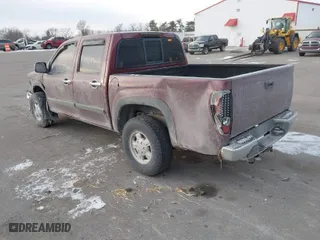 2007 Chevrolet Colorado LT w/1LT with VIN 1GCDT13E878140217, listed as a IAAI auction lot 41403848 with 153,589 mi miles. Bid and sale history available at carsss.com. Image 3.