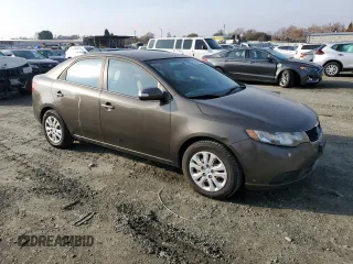 2010 Kia Forte EX with VIN KNAFU4A29A5144394, listed as a Copart auction lot 82932164 with 114,510 mi miles and Clean Title. Bid and sale history available at carsss.com. Image 4.