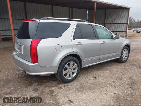 2007 Cadillac SRX with VIN 1GYEE63A870141367, listed as a IAAI auction lot 41585221 with 172,243 mi miles. Bid and sale history available at carsss.com. Image 4.