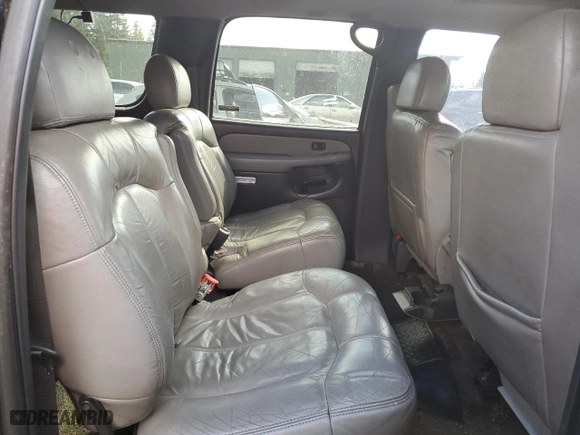 2001 Chevrolet Suburban LT with VIN 3GNFK16T91G212489, listed as a Copart auction lot 47667195 with 292,447 mi miles and Salvage Title. Bid and sale history available at carsss.com. Image 11.