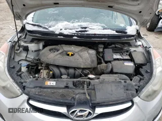 2013 Hyundai Elantra GLS z VIN KMHDH4AE6DU724975, wystawiony jako Copart lot #49169974 z przebiegiem Nie podano mil oraz Szkoda całkowita • Salvage title. Historia ofert i sprzedaży dostępna na DreamBid. Obrazek 7.
