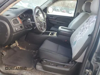 2010 Chevrolet Avalanche with VIN 3GNNCEE04AG258464, listed as a Copart auction lot 44190725 with 74,273 mi miles and Salvage Title. Bid and sale history available at DreamBid. Image 7.