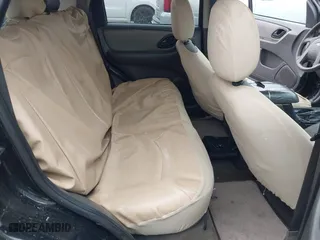 2005 Ford Escape XLT with VIN 1FMYU03155KD75479, listed as a IAAI auction lot 41757864 with 213,571 mi miles. Bid and sale history available at carsss.com. Image 8.