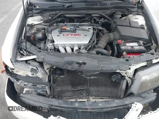 2005 Acura TSX z VIN JH4CL96885C002654, wystawiony jako IAAI lot #42344139 z przebiegiem 175 989 mil mil oraz . Historia ofert i sprzedaży dostępna na DreamBid. Obrazek 6.