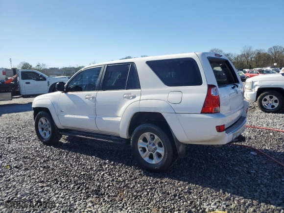 2004 Toyota 4Runner SR5 with VIN JTEZU14R140020415, listed as a Copart auction lot 49425005 with 236,027 mi miles and Salvage Title. Bid and sale history available at carsss.com. Image 2.