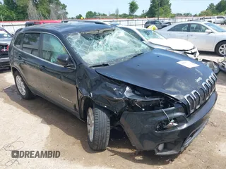 2018 Jeep Cherokee Latitude Plus with VIN 1C4PJLLBXJD596996, listed as a IAAI auction lot 42245189 with Not provided miles and . Bid and sale history available at DreamBid. Image 1.