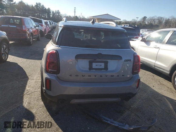 2024 MINI Countryman Cooper S with VIN WMZ83BR01R3R91472, listed as a Copart auction lot 88018165 with 23,806 mi miles and Salvage Title. Bid and sale history available at carsss.com. Image 6.