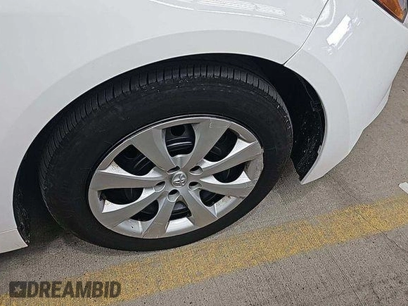 2024 Toyota Corolla LE with VIN 5YFB4MDE6RP133424, listed as a IAAI auction lot 42852869 with 25,073 mi miles and . Bid and sale history available at DreamBid. Image 21.