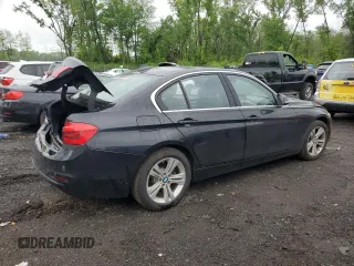 2017 BMW 3 Series 330i xDrive z VIN WBA8D9C31HA005129, wystawiony jako Copart lot #58385565 z przebiegiem 91 256 mil mil oraz Szkoda całkowita • Salvage title. Historia ofert i sprzedaży dostępna na DreamBid. Obrazek 3.