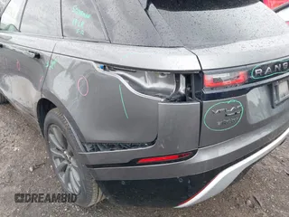 2019 Land Rover Range Rover Velar R-Dynamic SE z VIN SALYL2EX1KA227926, wystawiony jako IAAI lot #42353130 z przebiegiem 39 890 mil mil oraz . Historia ofert i sprzedaży dostępna na DreamBid. Obrazek 17.