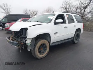 2011 GMC Yukon SLT with VIN 1GKS1CE01BR101311, listed as a IAAI auction lot 41572486 with 1 mi miles. Bid and sale history available at carsss.com. Image 19.