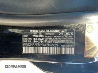 2013 Mercedes-Benz E-Class E 350 Luxury BlueTEC with VIN WDDHF2EB9DA706929, listed as a Copart auction lot 50948765 with 143,639 mi miles and Clean Title. Bid and sale history available at carsss.com. Image 10.