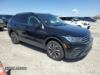 2024 Volkswagen Tiguan S z VIN 3VVRB7AX5RM151188, wystawiony jako Copart lot #55497675 z przebiegiem Nie podano mil oraz Szkoda całkowita • Salvage title. Historia ofert i sprzedaży dostępna na DreamBid. Obrazek 4.