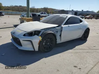 2024 Toyota GR86 Premium with VIN JF1ZNBE17R9752802, listed as a Copart auction lot 77409704 with 2,156 mi miles and Salvage Title. Bid and sale history available at carsss.com. Image 1.