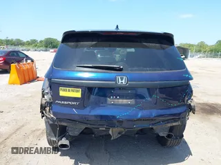 2019 Honda Passport EX-L with VIN 5FNYF7H52KB002430, listed as a IAAI auction lot 42095057 with 88,939 mi miles and . Bid and sale history available at carsss.com. Image 17.