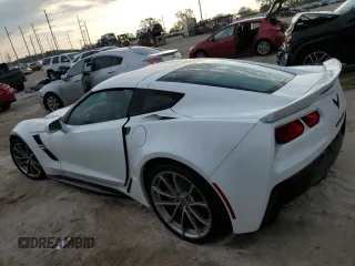 2019 Chevrolet Corvette Grand Sport 2LT with VIN 1G1YY2D73K5110974, listed as a Copart auction lot 75684654 with 6,552 mi miles and Non Repairable. Bid and sale history available at carsss.com. Image 2.