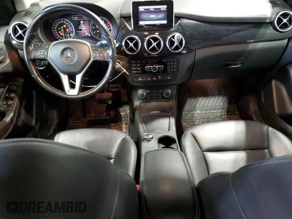 2013 Mercedes-Benz B 250 Sports Tourer with VIN WDDMH4EB1DJ161295, listed as a Copart auction lot 52190755 with 112,113 mi miles and Clean Title. Bid and sale history available at DreamBid. Image 8.