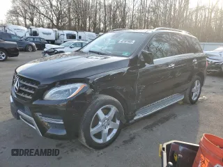 2015 Mercedes-Benz M 400 with VIN 4JGDA5GB5FA499282, listed as a Copart auction lot 42181905 with 102,426 mi miles and Salvage Title. Bid and sale history available at DreamBid. Image 1.