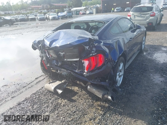 2018 Ford Mustang EcoBoost z VIN 1FA6P8TH2J5164916, wystawiony jako IAAI lot #42091142 z przebiegiem 42 199 mil mil oraz . Historia ofert i sprzedaży dostępna na DreamBid. Obrazek 4.