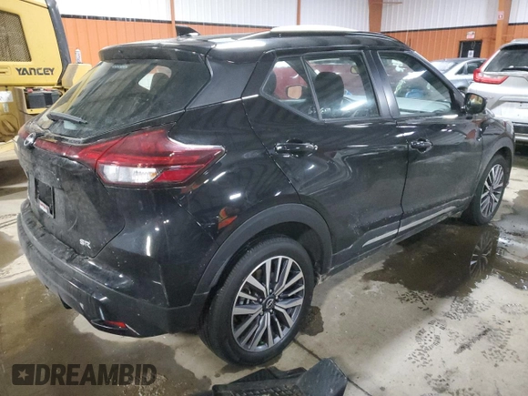 2024 Nissan Kicks SR with VIN 3N1CP5DV6RL486442, listed as a Copart auction lot 82135064 with 11,580 mi miles and Clean Title. Bid and sale history available at DreamBid. Image 3.