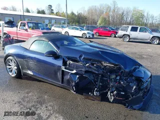 2019 Jaguar F-TYPE P300 with VIN SAJDD5GX3KCK62586, listed as a IAAI auction lot 41921001 with 30,099 mi miles. Bid and sale history available at carsss.com. Image 1.