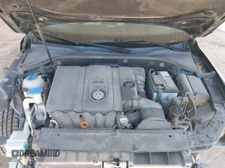 2013 Volkswagen Passat SE с VIN 1VWBP7A34DC108628, выставлен на аукционе IAAI как лот 42086759 с пробегом 148 321 миль миль и . История ставок и продаж доступна на DreamBid. Изображение 10.