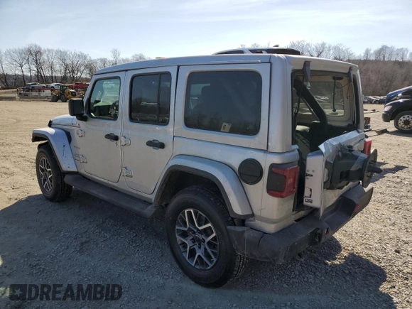 2024 Jeep Wrangler Sahara z VIN 1C4PJXEG9RW242600, wystawiony jako Copart lot #49297285 z przebiegiem 11 391 mil mil oraz Szkoda całkowita • Salvage title. Historia ofert i sprzedaży dostępna na DreamBid. Obrazek 2.