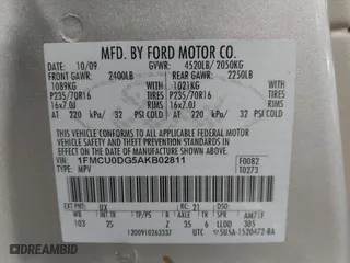 2010 Ford Escape XLT with VIN 1FMCU0DG5AKB02811, listed as a IAAI auction lot 41749335 with 103,071 mi miles. Bid and sale history available at carsss.com. Image 9.