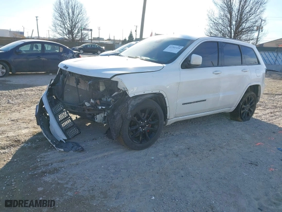 2018 Jeep Grand Cherokee Laredo E with VIN 1C4RJFAG6JC137155, listed as a IAAI auction lot 41391410 with 108,271 mi miles. Bid and sale history available at carsss.com. Image 21.