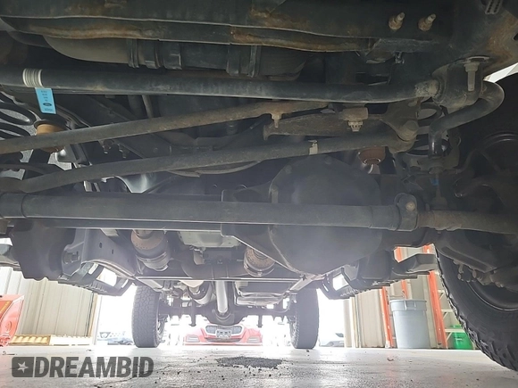 2019 Ford F-250 XL with VIN 1FT7X2B60KED15782, listed as a IAAI auction lot 42840321 with 119,106 mi miles and . Bid and sale history available at DreamBid. Image 38.