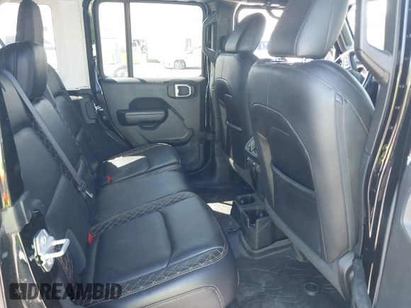2021 Jeep Wrangler Unlimited Sport S with VIN 1C4HJXDN4MW669387, listed as a IAAI auction lot 41889814 with 17,333 mi miles and . Bid and sale history available at DreamBid. Image 8.