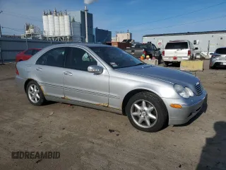 2002 Mercedes-Benz C 230/260/280/320 with VIN WDBRF64J62F199159, listed as a Copart auction lot 87456334 with 60,781 mi miles and Clean Title. Bid and sale history available at DreamBid. Image 4.