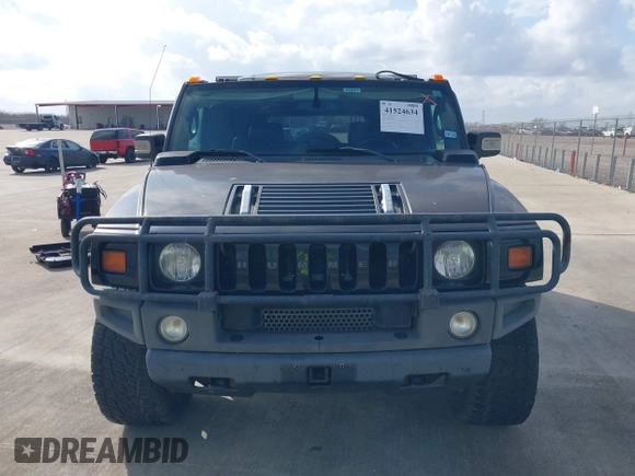2006 Hummer H2 with VIN 5GRGN23U66H120601, listed as a IAAI auction lot 41524634 with 155,003 mi miles. Bid and sale history available at carsss.com. Image 12.