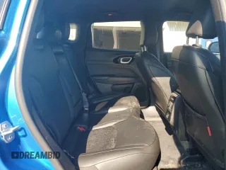 2025 Jeep Compass Trailhawk with VIN 3C4NJDDNXST556886, listed as a Copart auction lot 63569125 with 1,528 mi miles and Clean title. Bid and sale history available at DreamBid. Image 11.