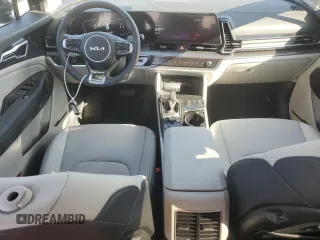 2025 Kia Sportage EX with VIN 5XYK33DF4SG283127, listed as a Copart auction lot 47831405 with 2,253 mi miles and Salvage Title. Bid and sale history available at carsss.com. Image 8.
