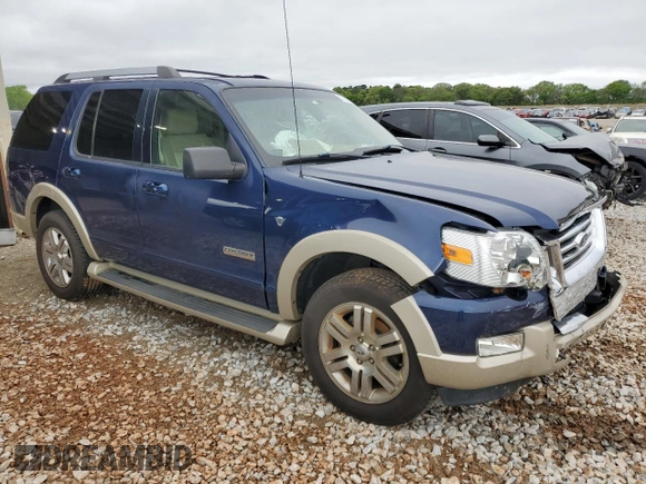2007 Ford Explorer Eddie Bauer z VIN 1FMEU64807UB43073, wystawiony jako Copart lot #52104125 z przebiegiem 194 648 mil mil oraz Szkoda całkowita • Salvage title. Historia ofert i sprzedaży dostępna na DreamBid. Obrazek 4.