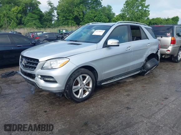 2013 Mercedes-Benz M 350 with VIN 4JGDA5HB4DA166924, listed as a IAAI auction lot 42370011 with 120,648 mi miles and . Bid and sale history available at DreamBid. Image 2.