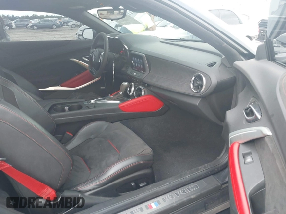 2023 Chevrolet Camaro ZL1 with VIN 1G1FK1R60P0102922, listed as a IAAI auction lot 40429422 with 49,272 mi miles and . Bid and sale history available at DreamBid. Image 5.