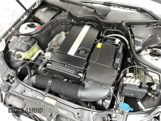 2005 Mercedes-Benz C 230 Kompressor z VIN WDBRF40JX5F609489, wystawiony jako Copart lot #90405185 z przebiegiem 179 974 mil mil oraz Czysty tytuł • Clean title. Historia ofert i sprzedaży dostępna na DreamBid. Obrazek 11.