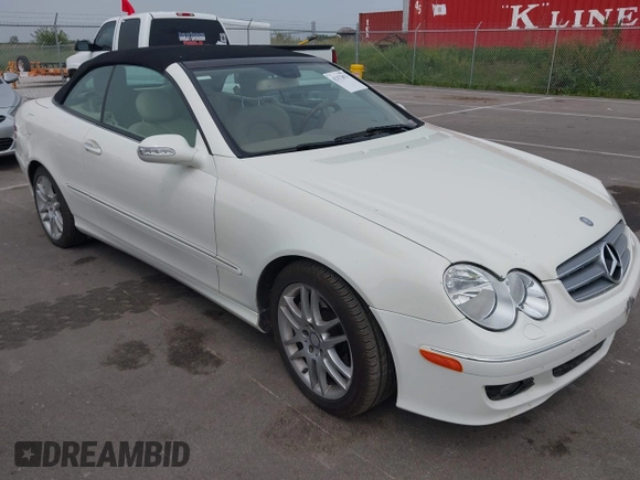2009 Mercedes-Benz CLK 350 with VIN WDBTK56F89T108814, listed as a IAAI auction lot 42372071 with 45,755 mi miles and . Bid and sale history available at DreamBid. Image 1.