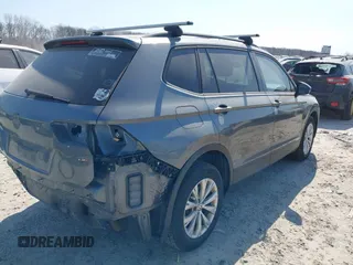 2018 Volkswagen Tiguan S with VIN 3VV0B7AX7JM104662, listed as a IAAI auction lot 41781658 with 235,461 mi miles and . Bid and sale history available at DreamBid. Image 4.