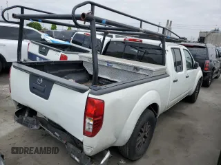 2015 Nissan Frontier SV with VIN 1N6AD0FR1FN726098, listed as a Copart auction lot 51148925 with 182,253 mi miles and Salvage title. Bid and sale history available at DreamBid. Image 3.