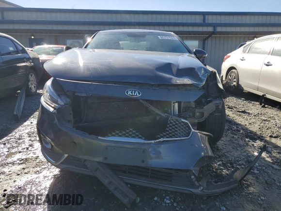 2017 Kia Cadenza Premium with VIN KNALB4J15H5039328, listed as a Copart auction lot 85737924 with 84,686 mi miles and Salvage Title. Bid and sale history available at carsss.com. Image 5.