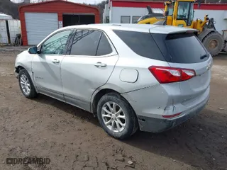 2019 Chevrolet Equinox LT with VIN 2GNAXKEV8K6110828, listed as a IAAI auction lot 41642376 with 84,825 mi miles. Bid and sale history available at carsss.com. Image 3.