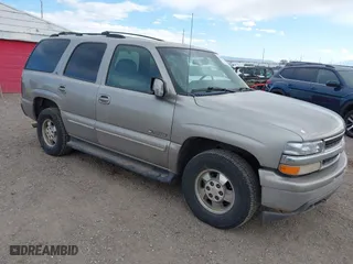 2001 Chevrolet Tahoe LS with VIN 1GNEK13T01J126308, listed as a IAAI auction lot 41685879 with 263,636 mi miles. Bid and sale history available at carsss.com. Image 1.