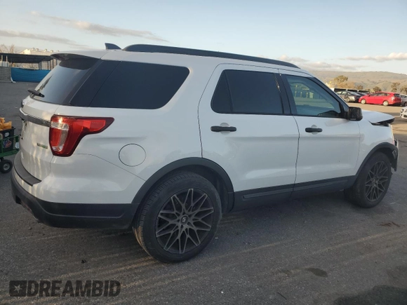 2018 Ford Explorer with VIN 1FM5K7BH2JGC94338, listed as a Copart auction lot 45710025 with 90,142 mi miles and Salvage title. Bid and sale history available at DreamBid. Image 3.