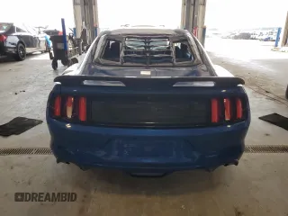 2017 Ford Mustang V6 z VIN 1FA6P8AM3H5309052, wystawiony jako Copart lot #63821095 z przebiegiem 122 719 mil mil oraz Szkoda całkowita • Salvage title. Historia ofert i sprzedaży dostępna na DreamBid. Obrazek 6.